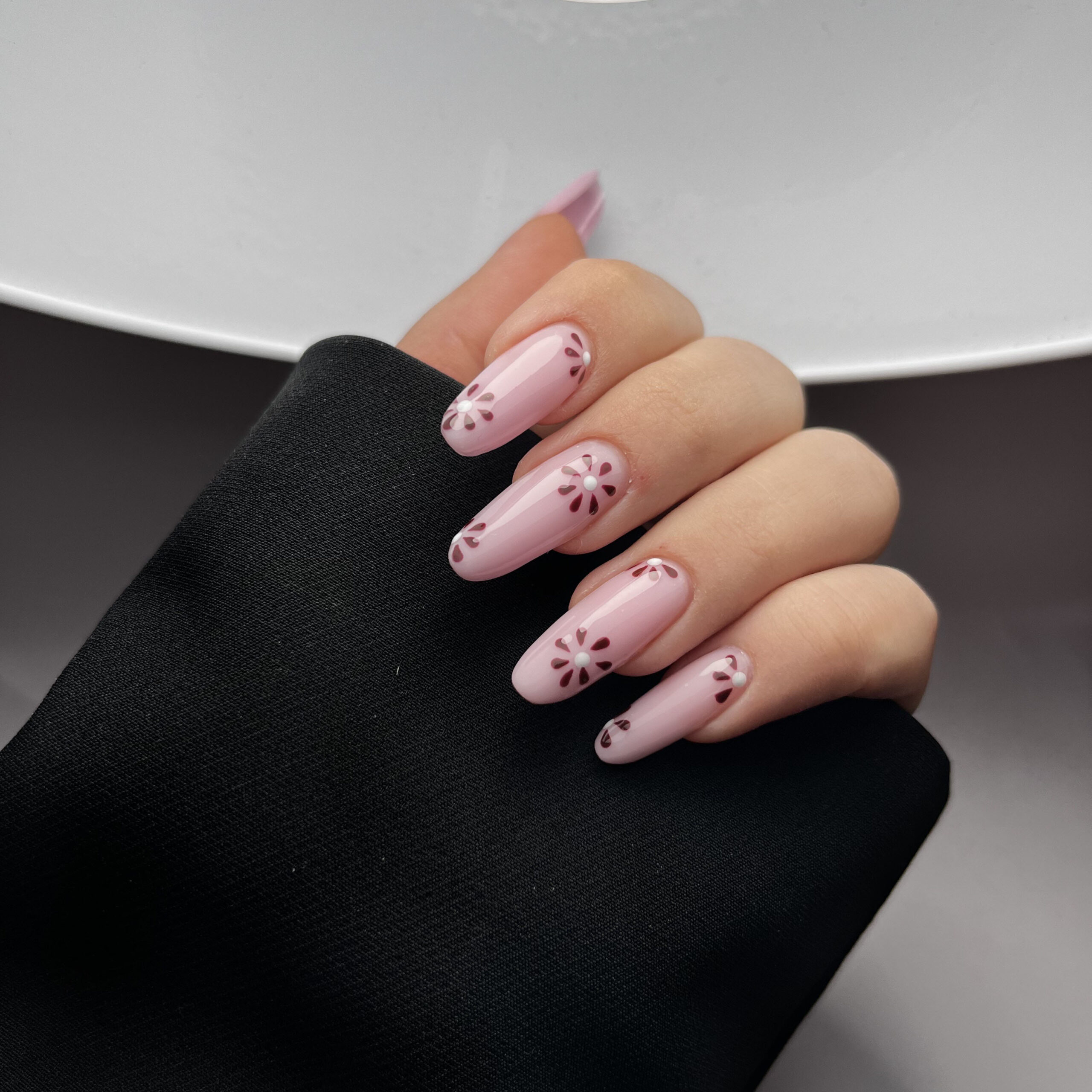 Home paznokcie krótkie naturalny manicure